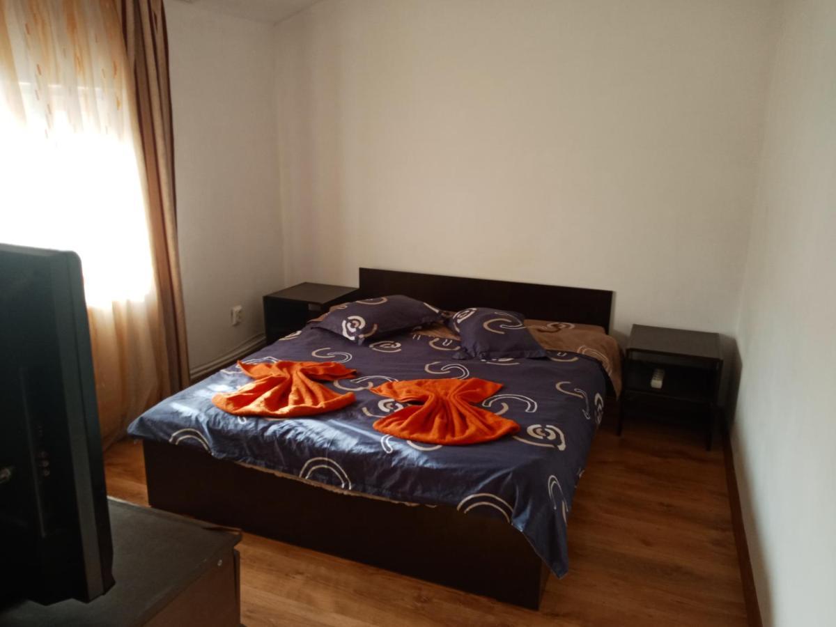 Varipatti House Слатіна Екстер'єр фото